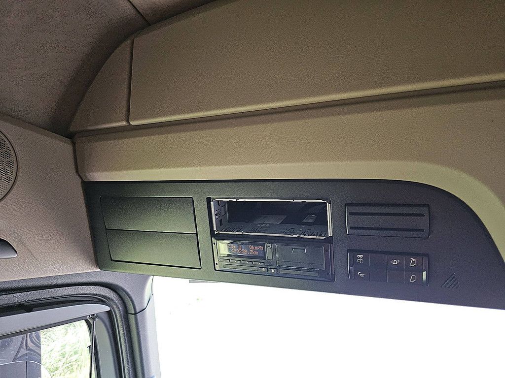MERCEDES-BENZ ACTROS 1848 LS str.sp. ret. 2x tank