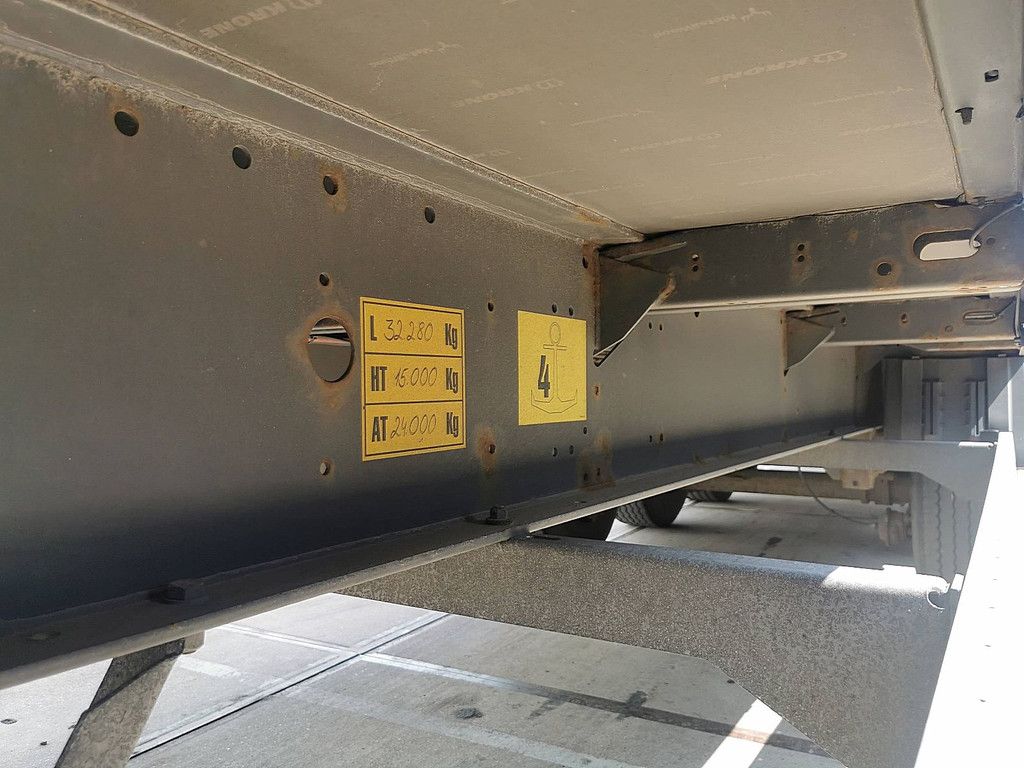KRONE SDP 02 bär 2 tons taillift