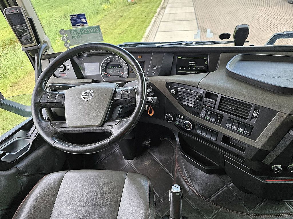 VOLVO FH 500 6x2 xenon ahk low r.