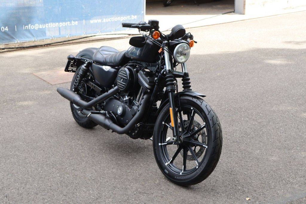 Harley-Davidson Sportster XL883N Benzine 2016
