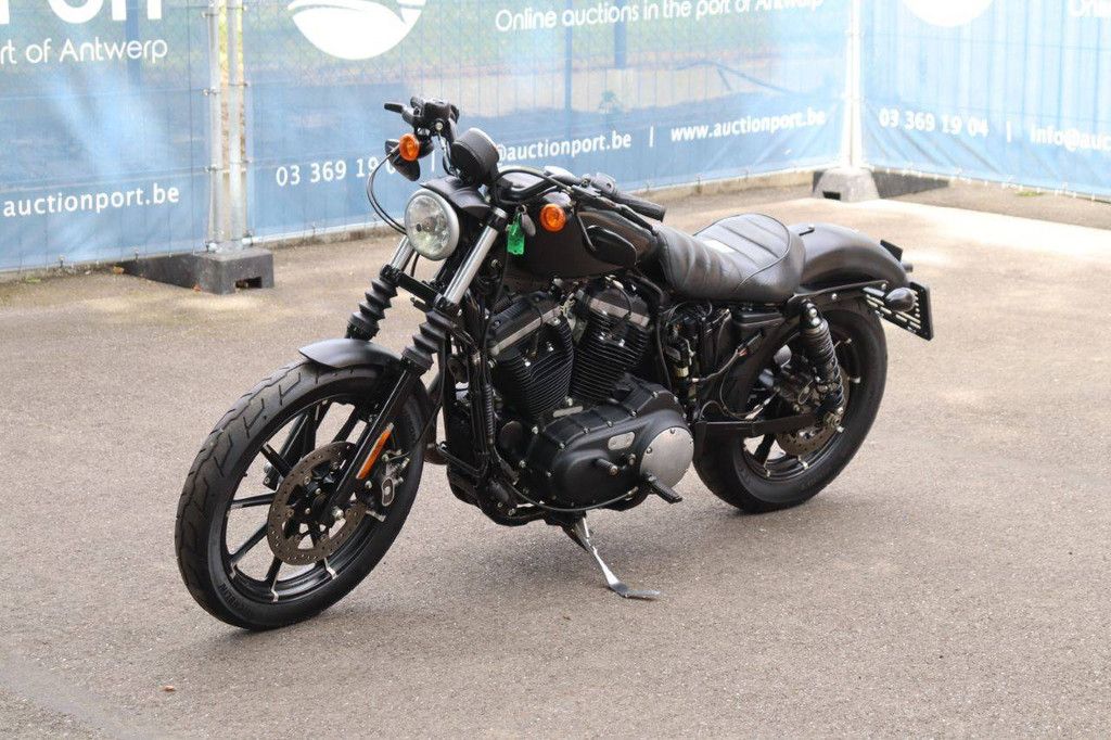 Harley-Davidson Sportster XL883N Benzine 2016