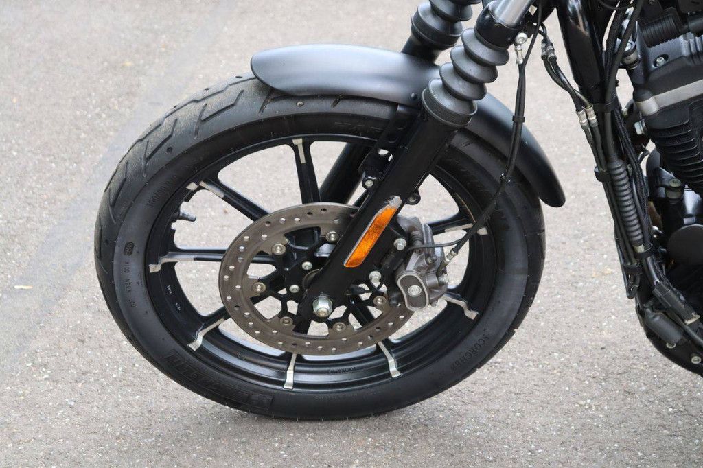 Harley-Davidson Sportster XL883N Benzine 2016