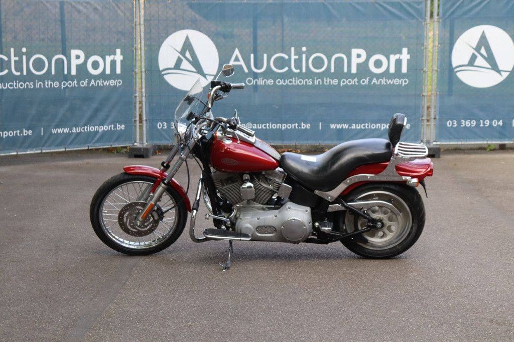 Harley-Davidson Softail Standard Benzine