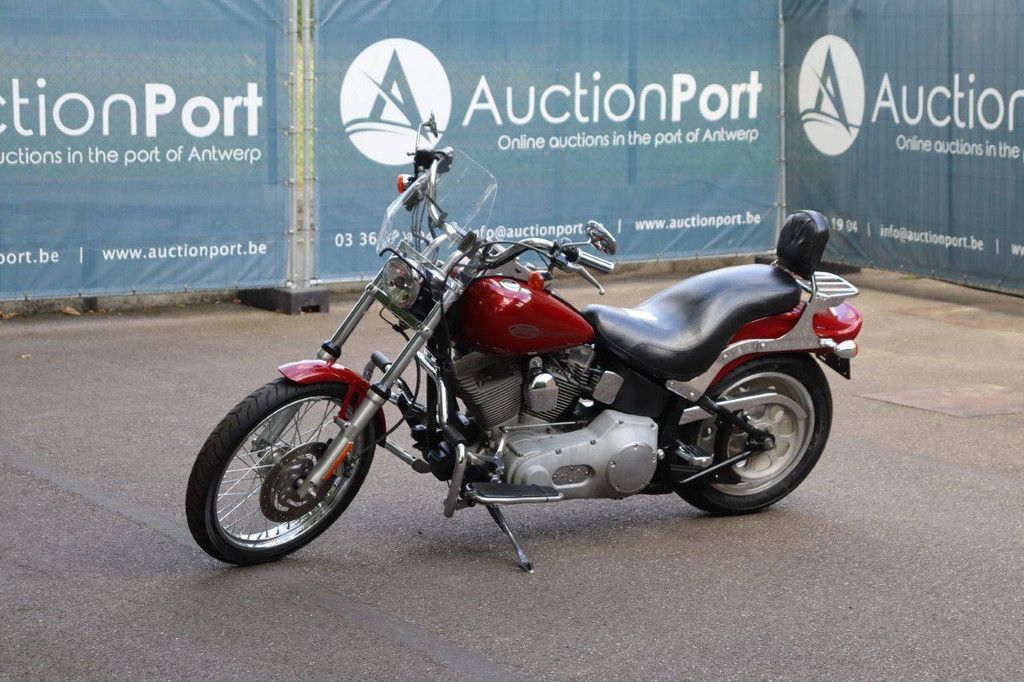 Harley-Davidson Softail Standard Benzine