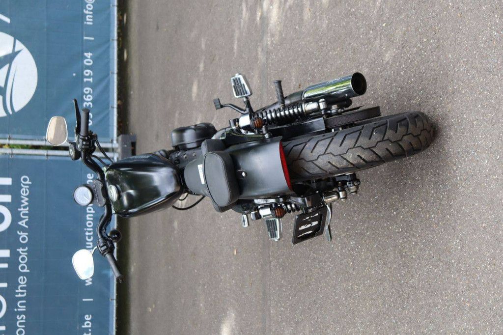 Harley-Davidson Sportster 883 Benzine 2013