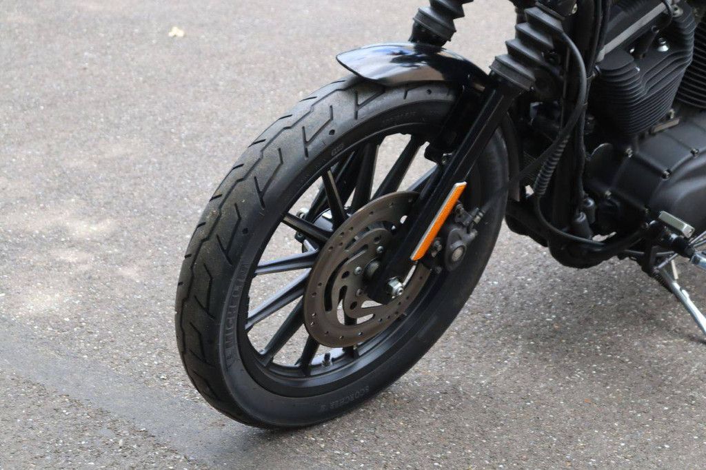 Harley-Davidson Sportster 883 Benzine 2013