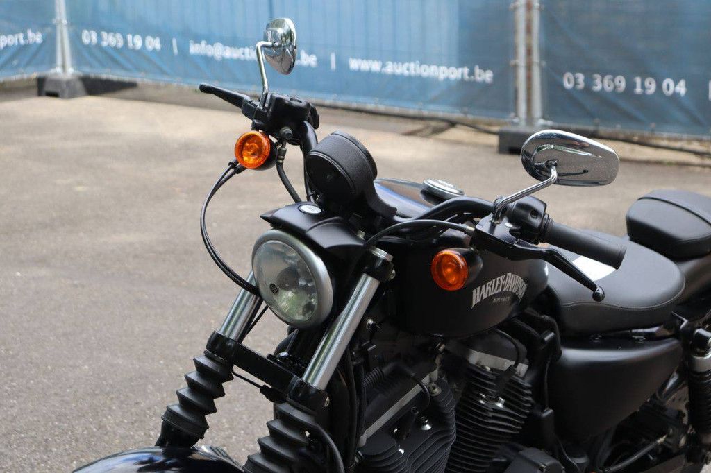 Harley-Davidson Sportster 883 Benzine 2013