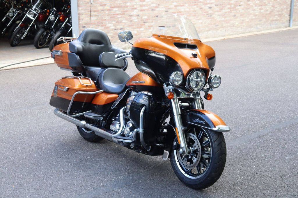 Harley-Davidson Ultra Classic Benzine 2015