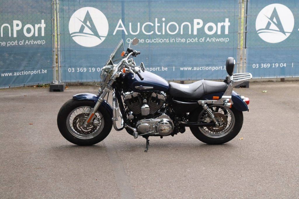 Harley-Davidson Sportster XL 1200 Custom Custom Benzine 2012
