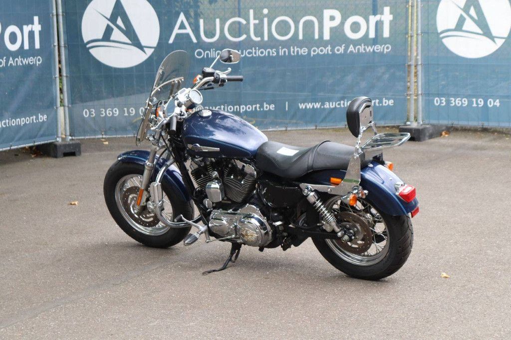 Harley-Davidson Sportster XL 1200 Custom Custom Benzine 2012