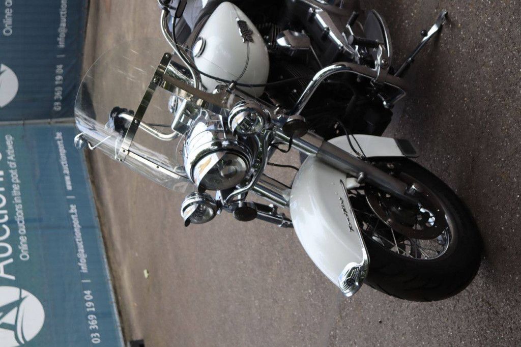 Harley-Davidson Road King Classic Benzine 2012