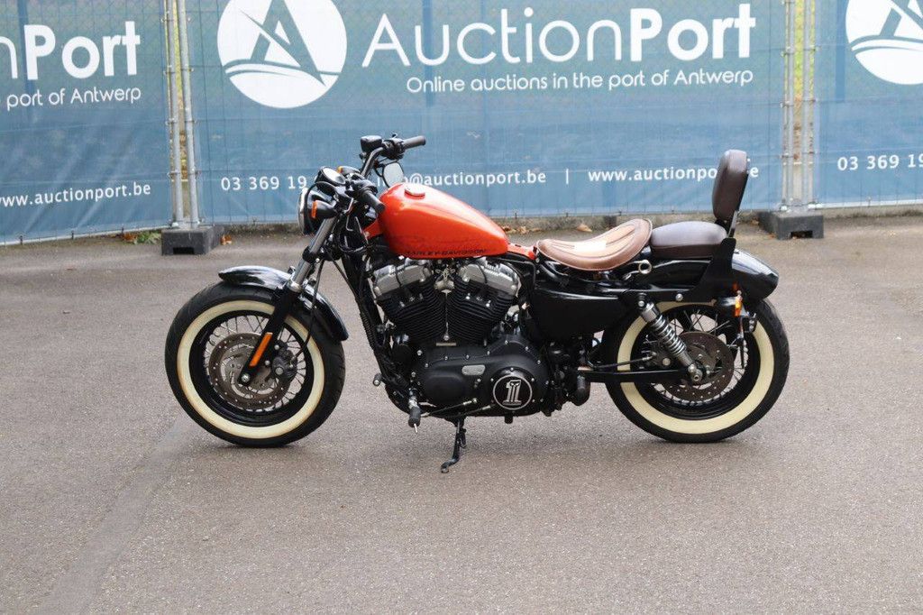Harley-Davidson Sportster XL 1200 48 Benzine 2011