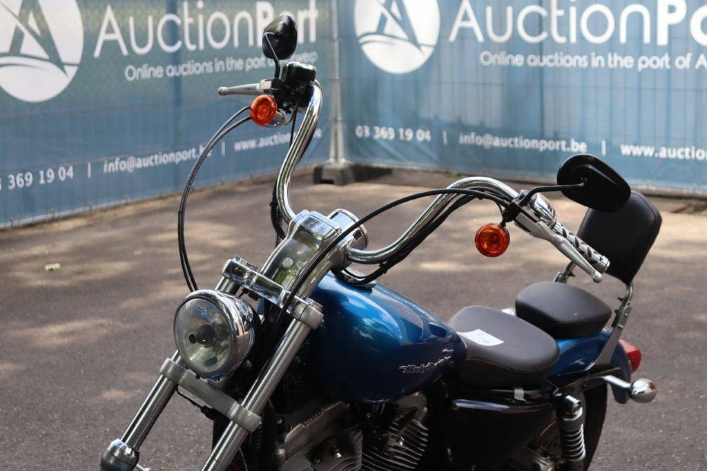 Harley-Davidson Sportster XL 883 Super LowBenzine 2005