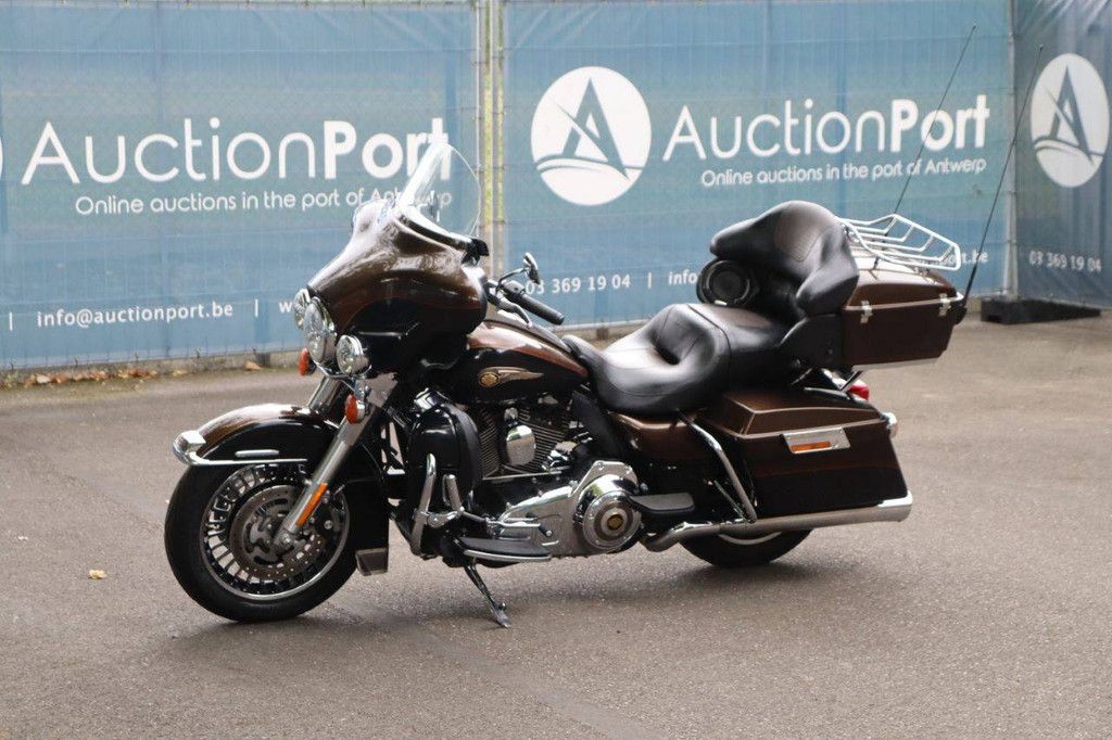 Harley-Davidson 110th Anniversary edition Benzine