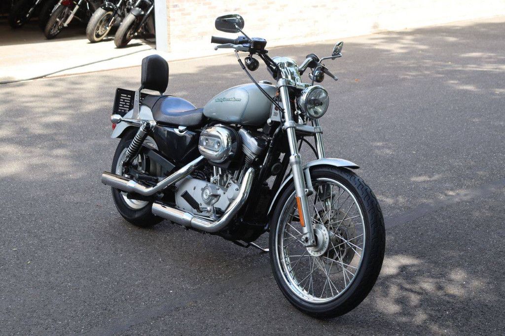 Harley-Davidson Sportster XL883 Super Low Custom Benzine 2005