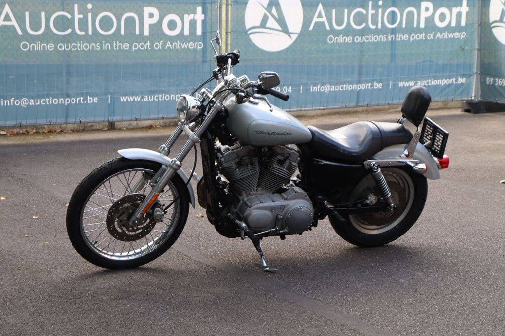 Harley-Davidson Sportster XL883 Super Low Custom Benzine 2005