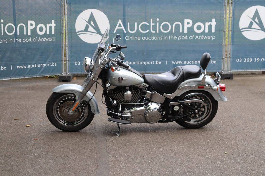 Harley-Davidson FAT BOY Benzin 2014