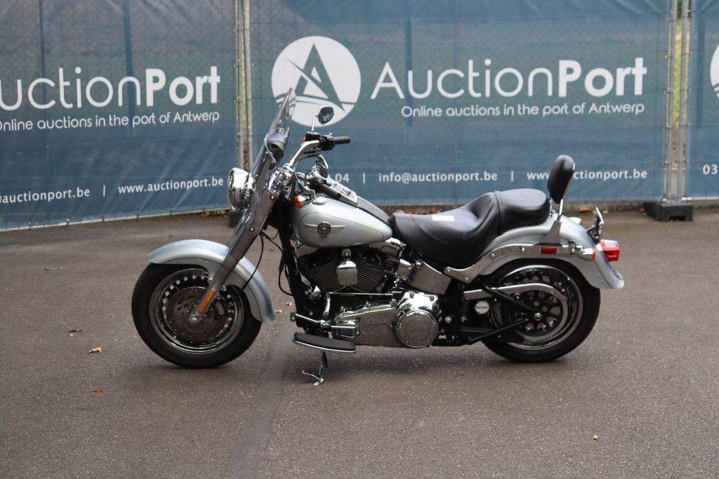 Harley-Davidson FAT BOY Benzin 2014
