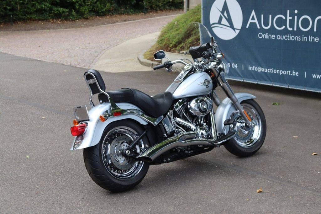 Harley-Davidson FAT BOY Benzin 2014