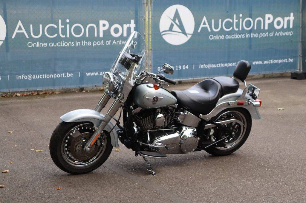 Harley-Davidson FAT BOY Benzin 2014