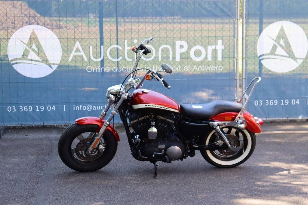Motor Harley-Davidson Sporster XL1200 Custom Benzine 2013