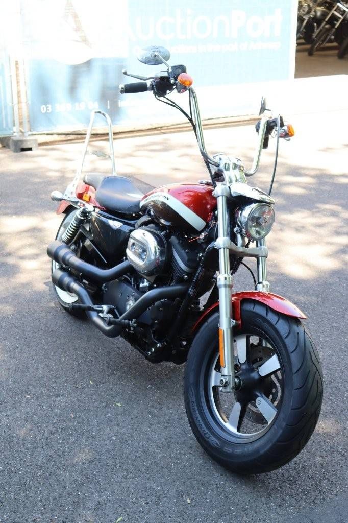 Motor Harley-Davidson Sporster XL1200 Custom Benzine 2013