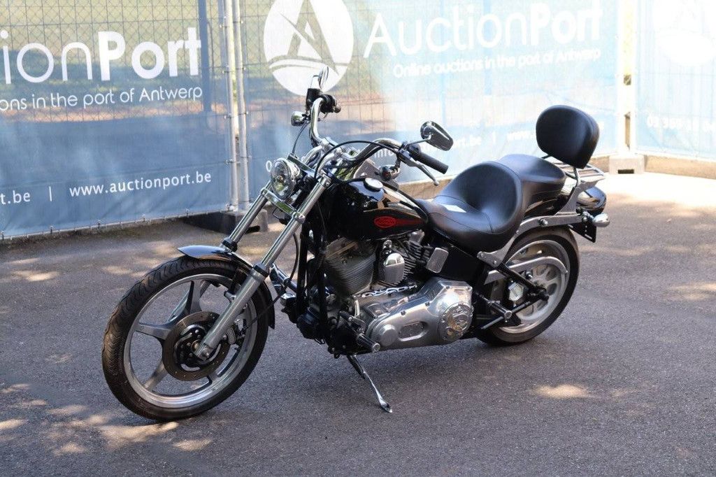 Motor Harley-Davidson Softail Custom Benzine 2006