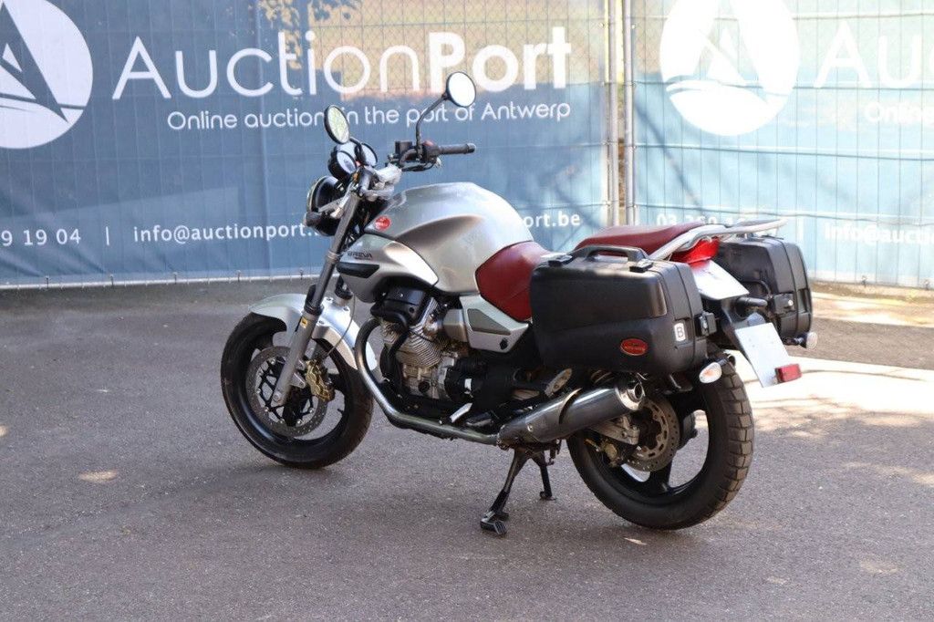 Motor Moto Guzzi Breva 750 Benzine 2004 (Marge)