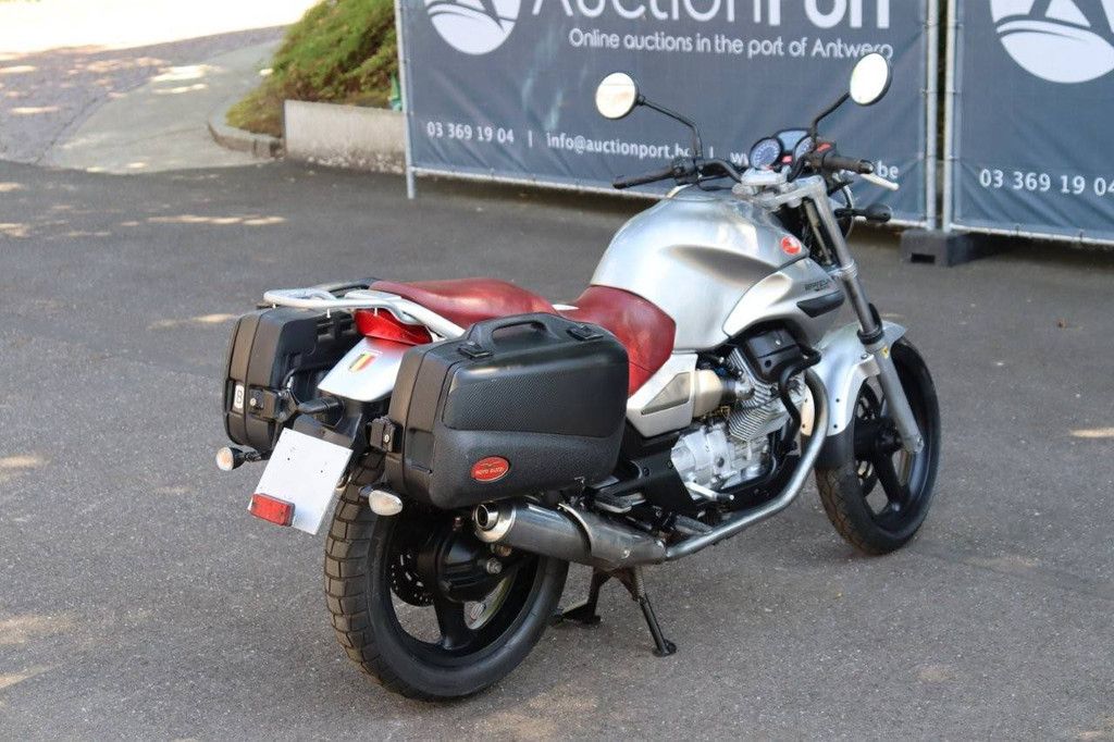 Motor Moto Guzzi Breva 750 Benzine 2004 (Marge)