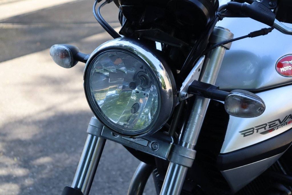 Motor Moto Guzzi Breva 750 Benzine 2004 (Marge)