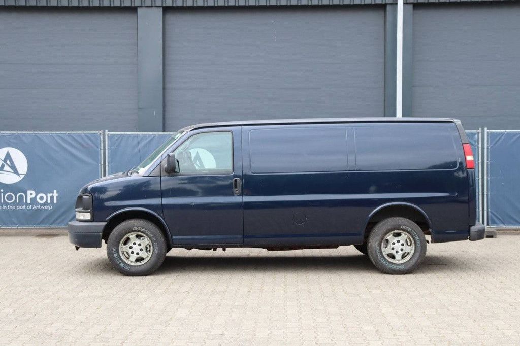 Chevrolet Express Cargo Van Benzine 2007