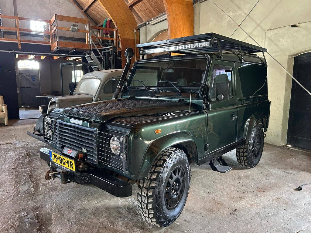 Land Rover Defender 2.5Td5 90 Hard Top Diesel 2003