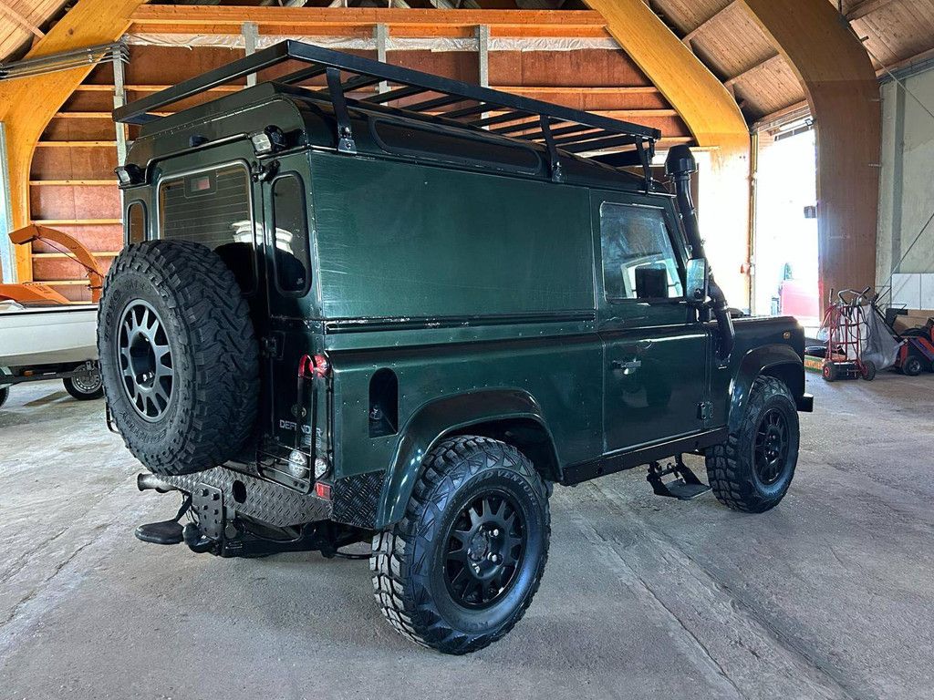 Land Rover Defender 2.5Td5 90 Hard Top Diesel 2003