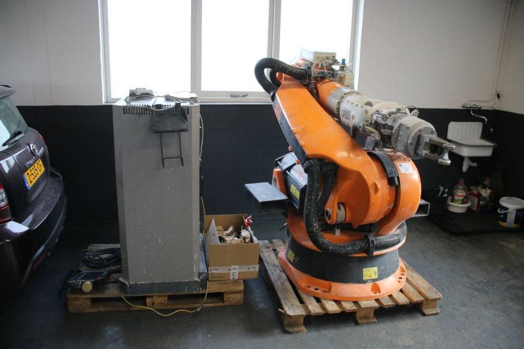 Robot arm Kuka KR 150-F 2000