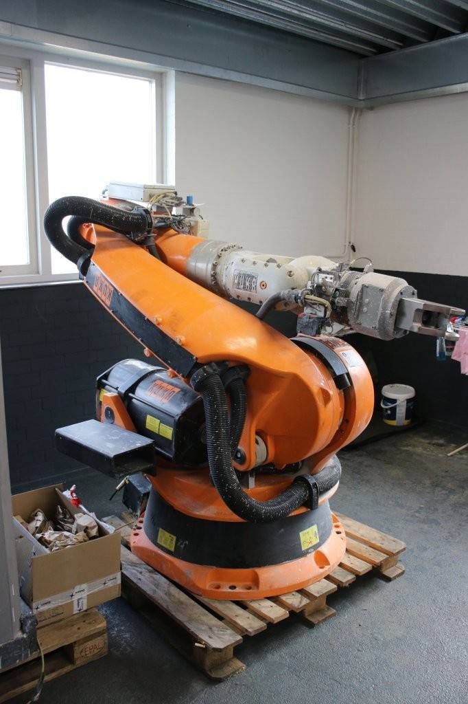 Robot arm Kuka KR 150-F 2000