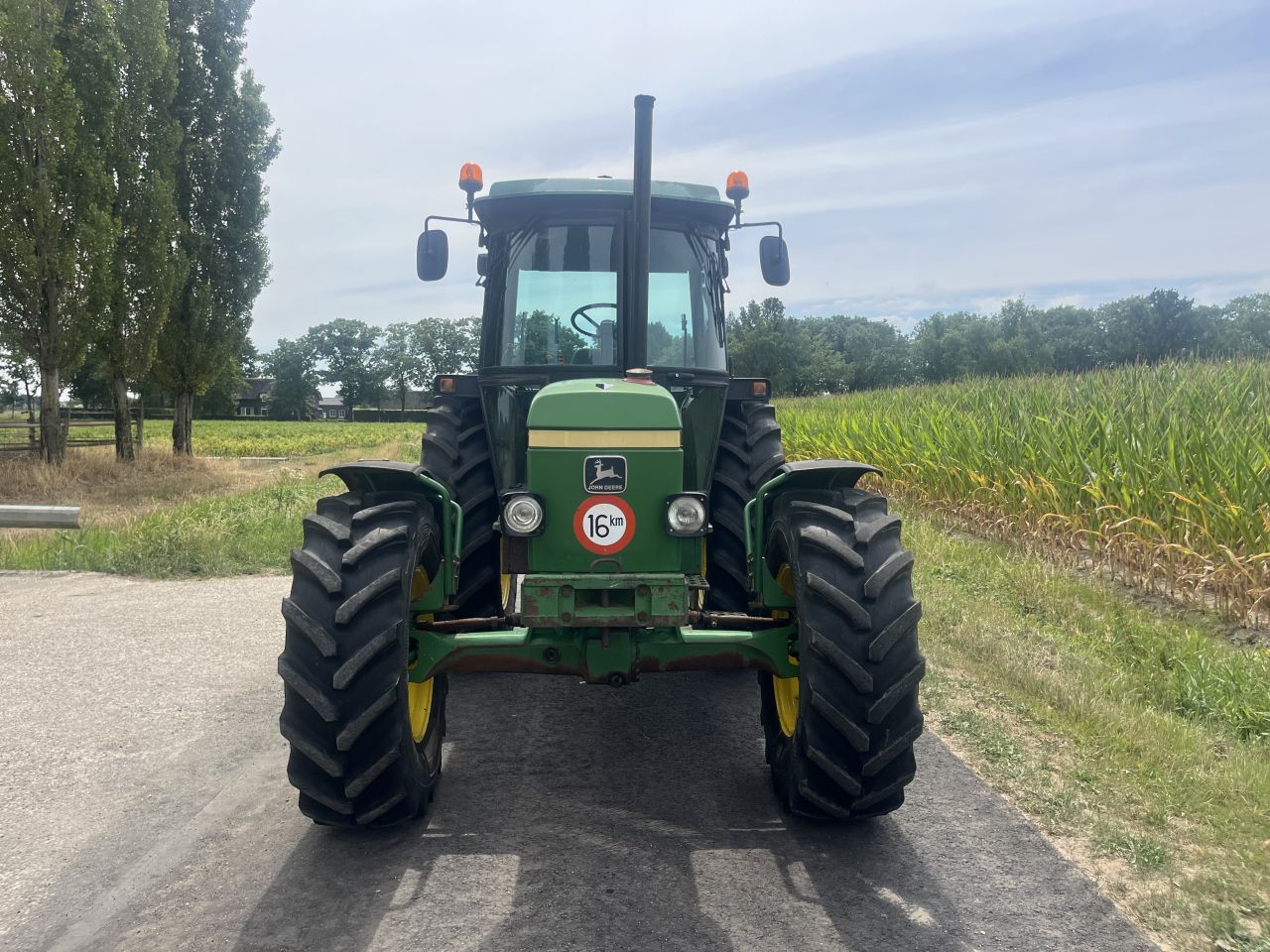 John Deere 2140 4WD