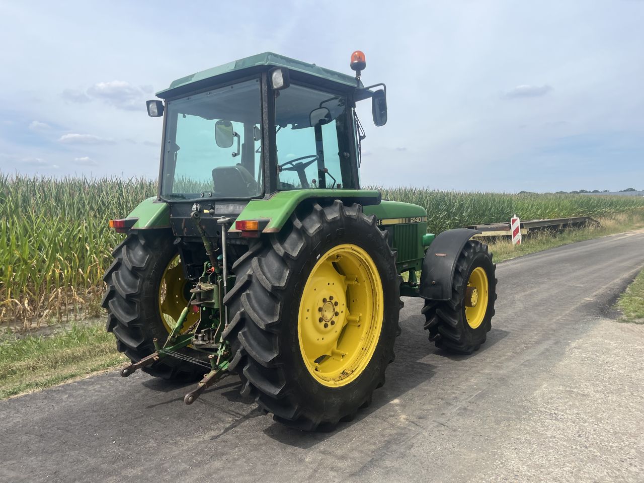 John Deere 2140 4WD