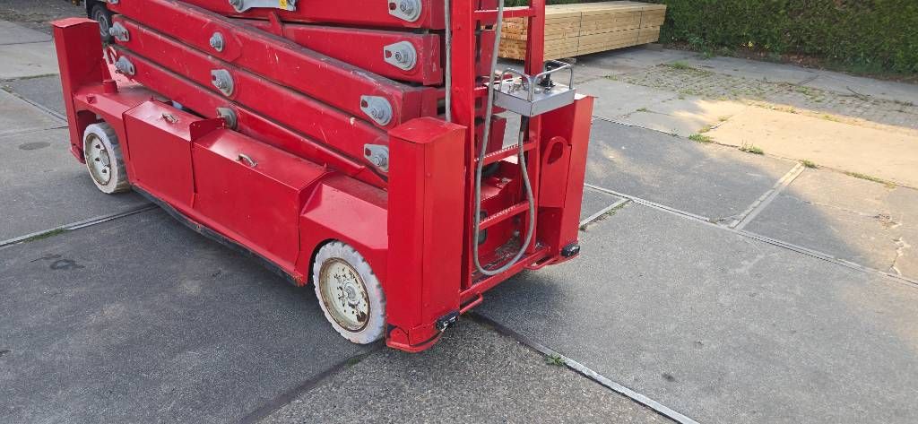PB S171-12 scissorlift schaarhoogwerker PB lift S171