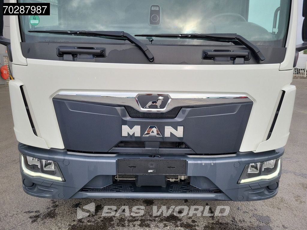 MAN TGL 12.250 4X2 12tonner 1500kg Ladebordwand Automatic Euro 6