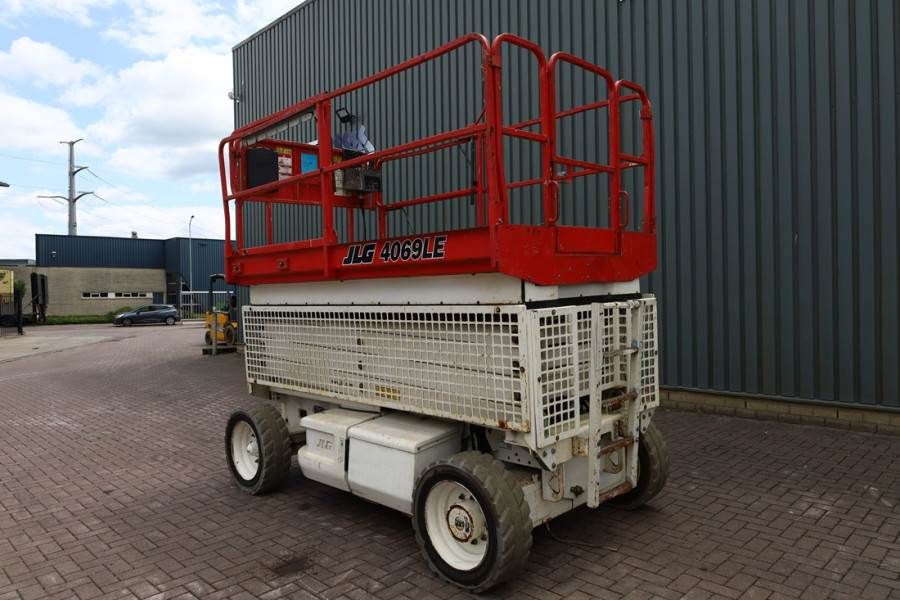 JLG 4069LE Electric, 14.2m Working Height, 360kg Capac