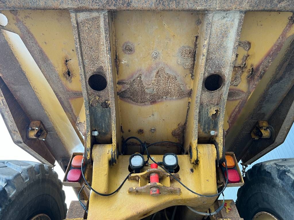 CAT 730