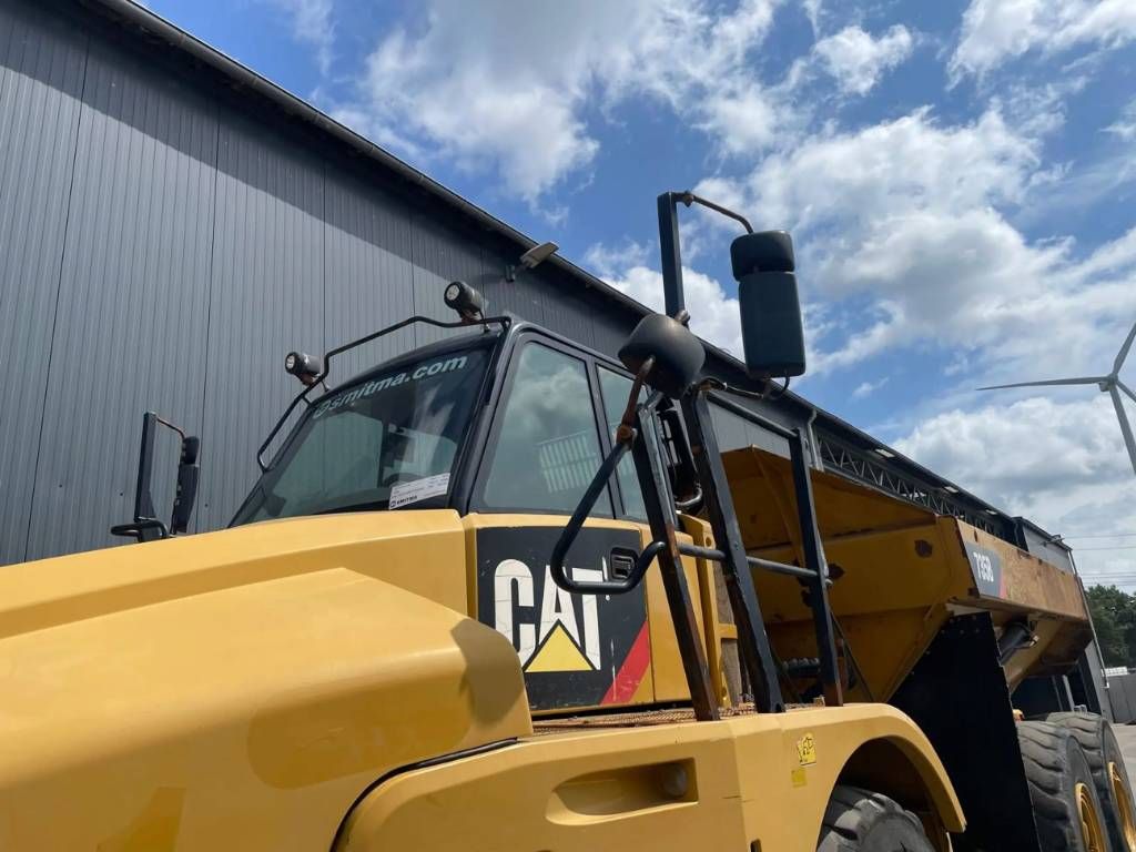 CAT 735 | 735 B