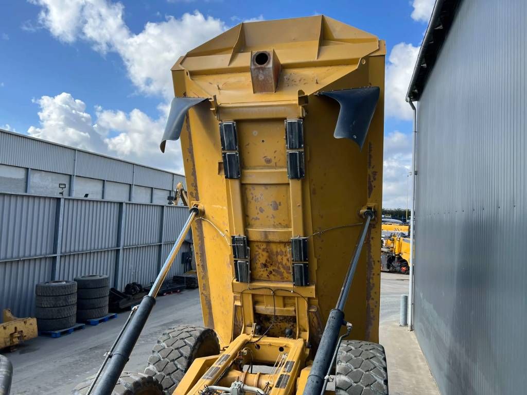 CAT 735 | 735 B