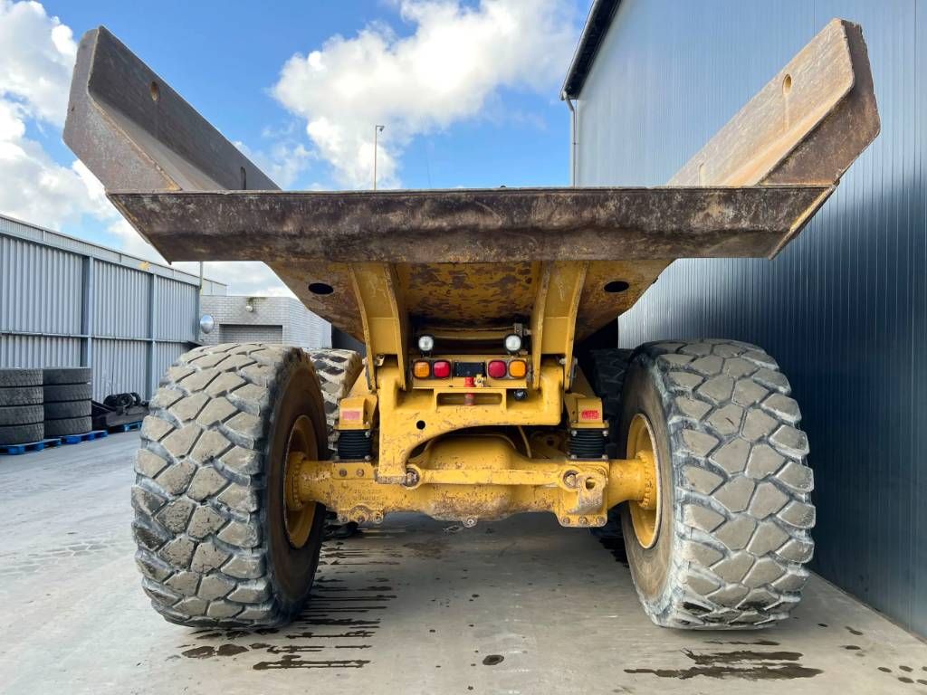 CAT 735 | 735 B