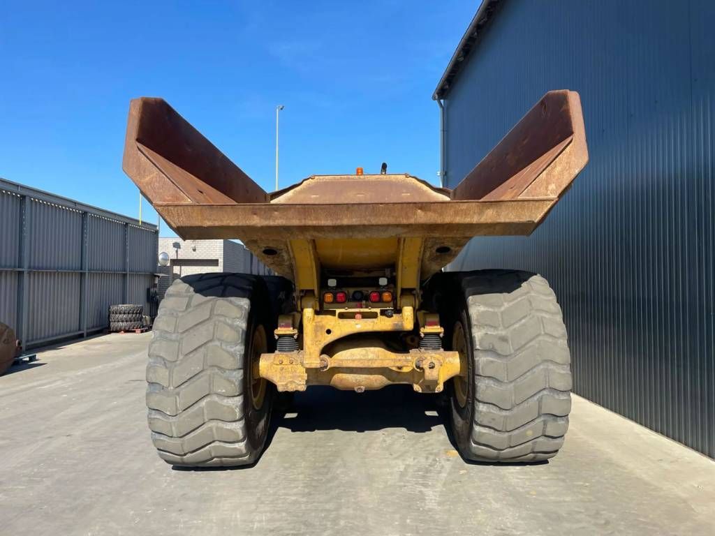 CAT 740 B