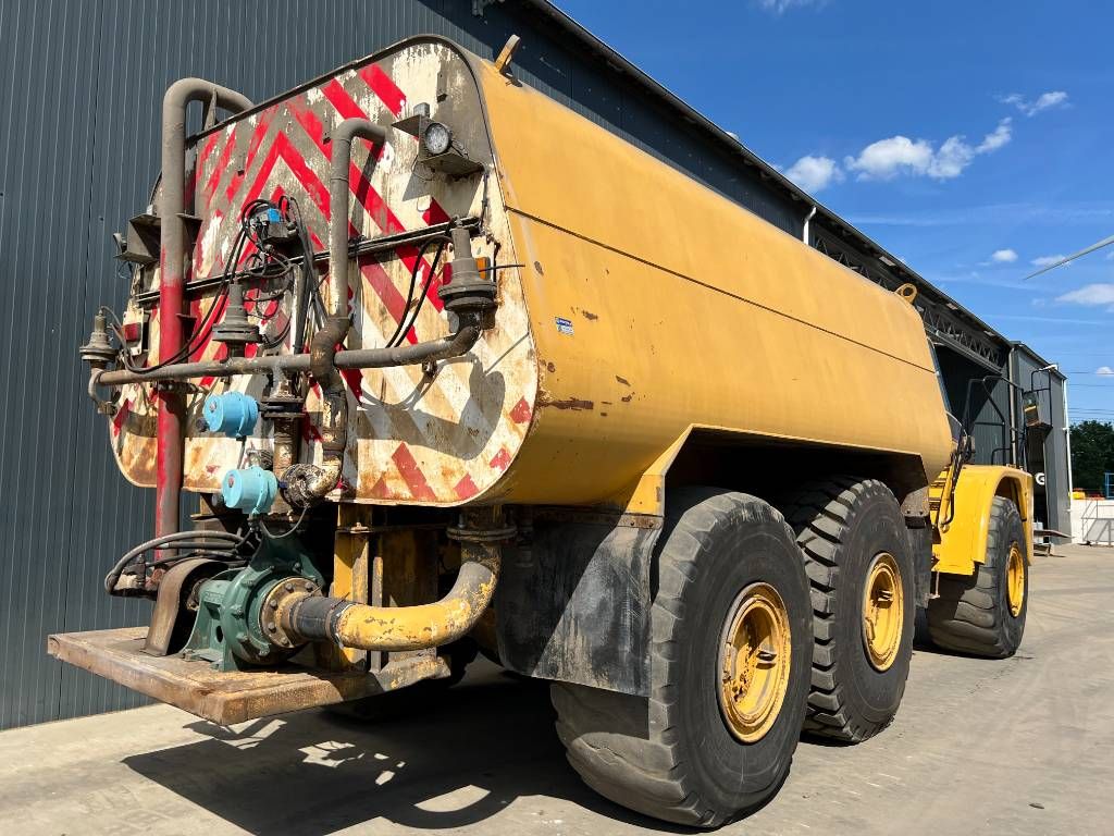 CAT 740