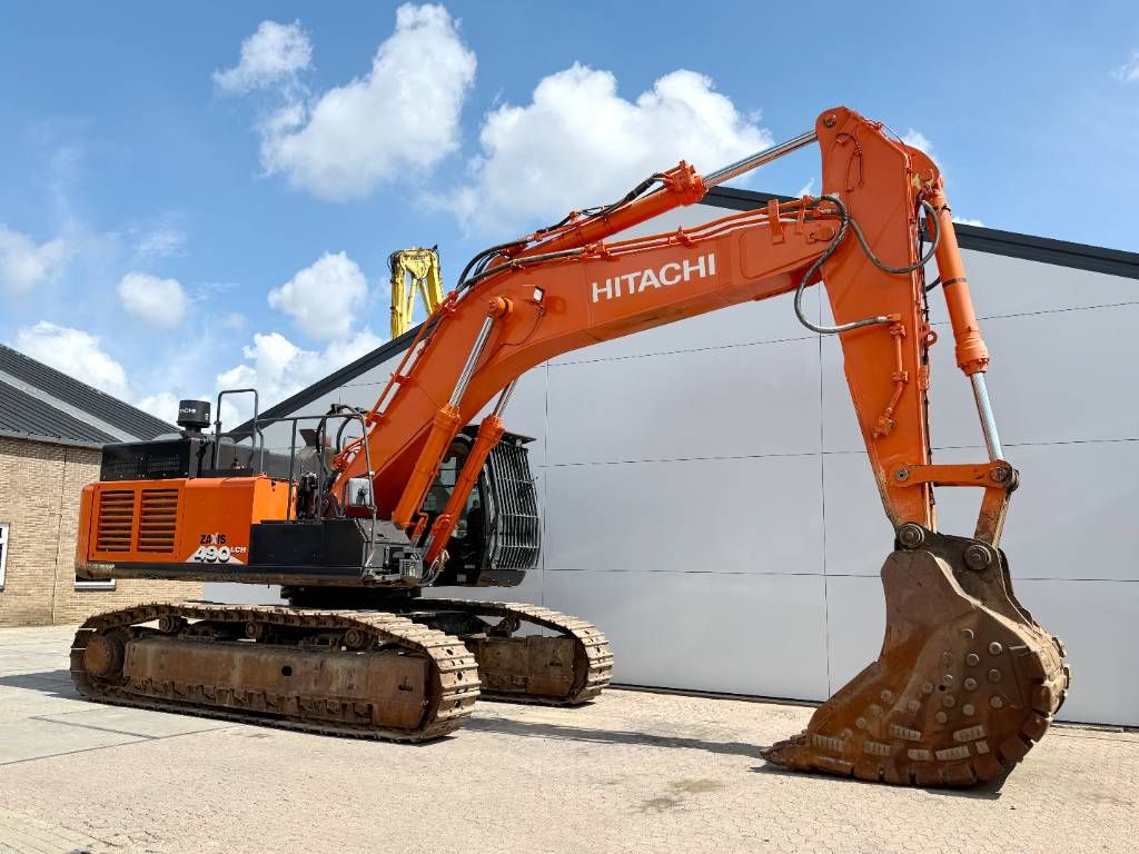 Hitachi ZX490LCH-6 - Top Condition / Hammer Lines