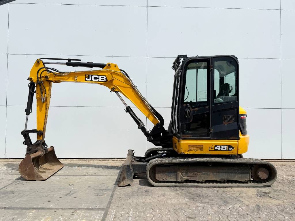 JCB 48Z-1 - Hammer Lines / Quick Coupler