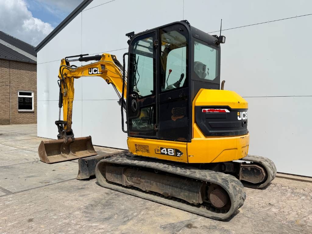 JCB 48Z-1 - Hammer Lines / Quick Coupler