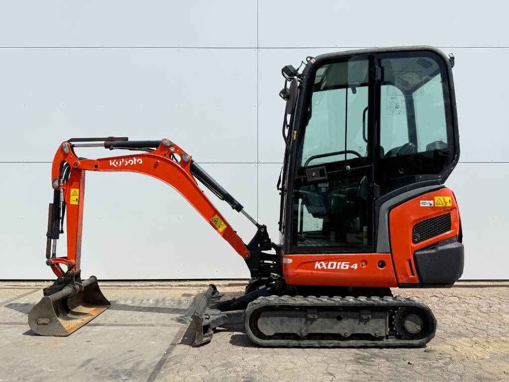 Kubota KX016-4 - Hammer Lines / Quick Coupler